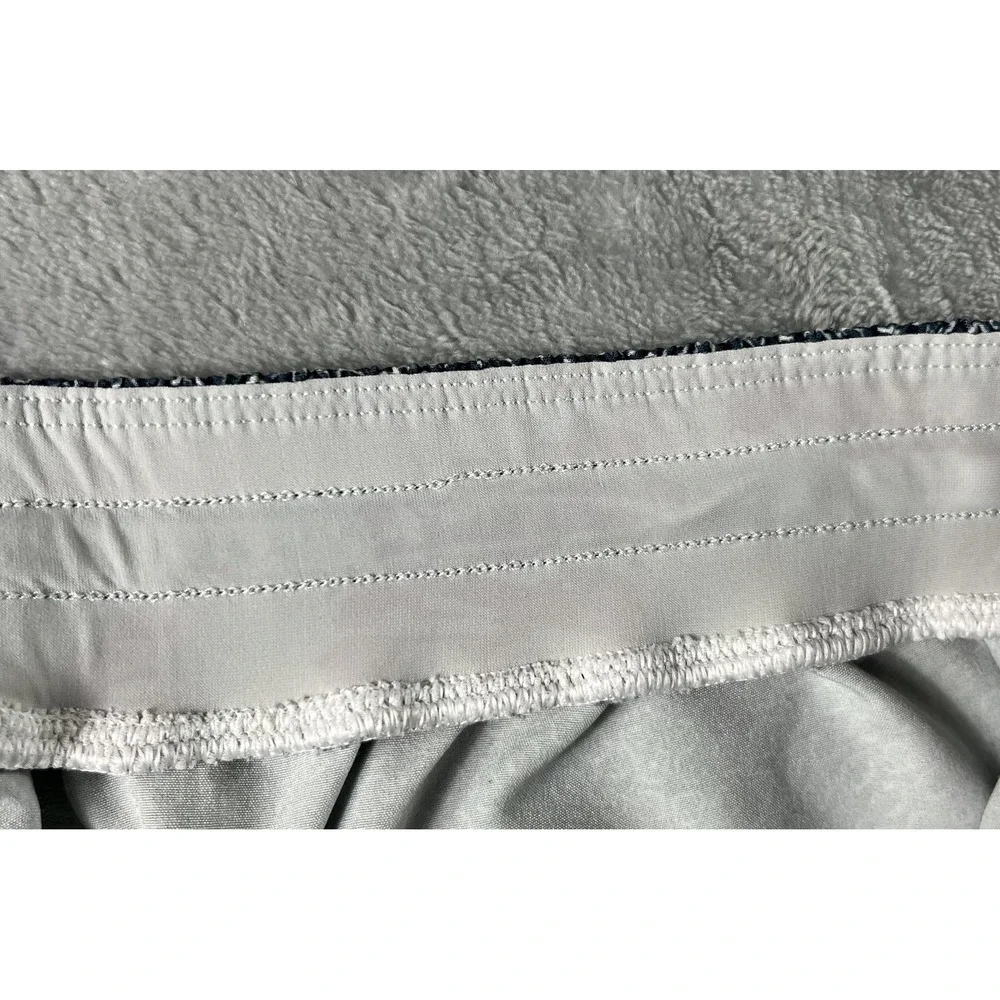 Lululemon Channel Cross Swim Shorts Small Blue Geometric Unlined 7